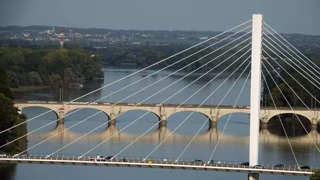 Nantes : les ponts de la Madeleine