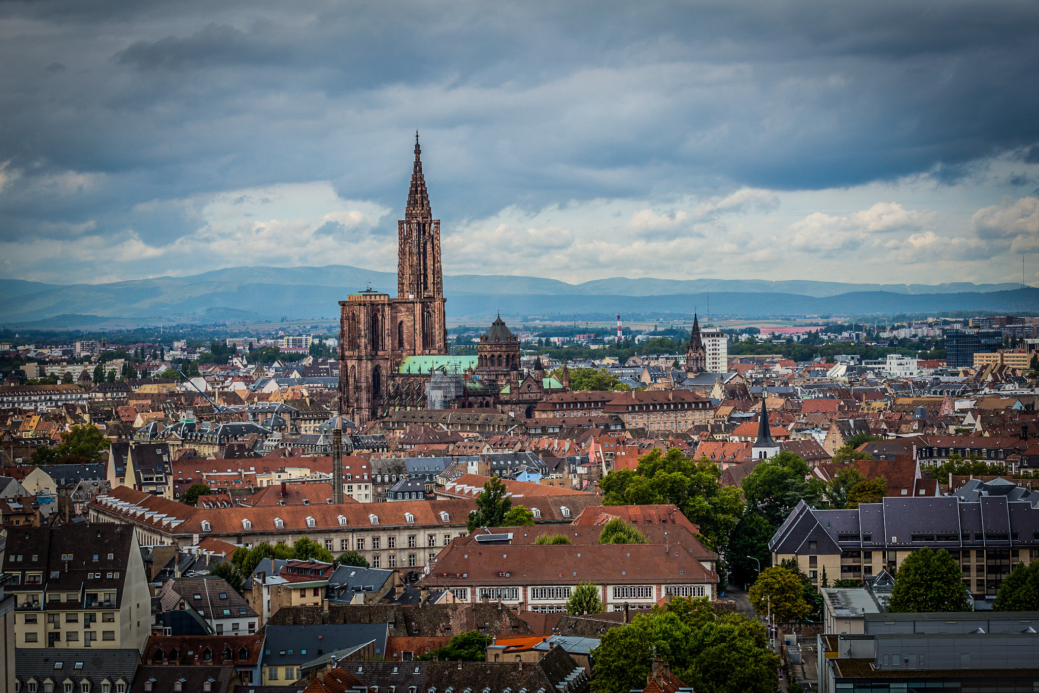 Strasbourg, ville entre deux mondes